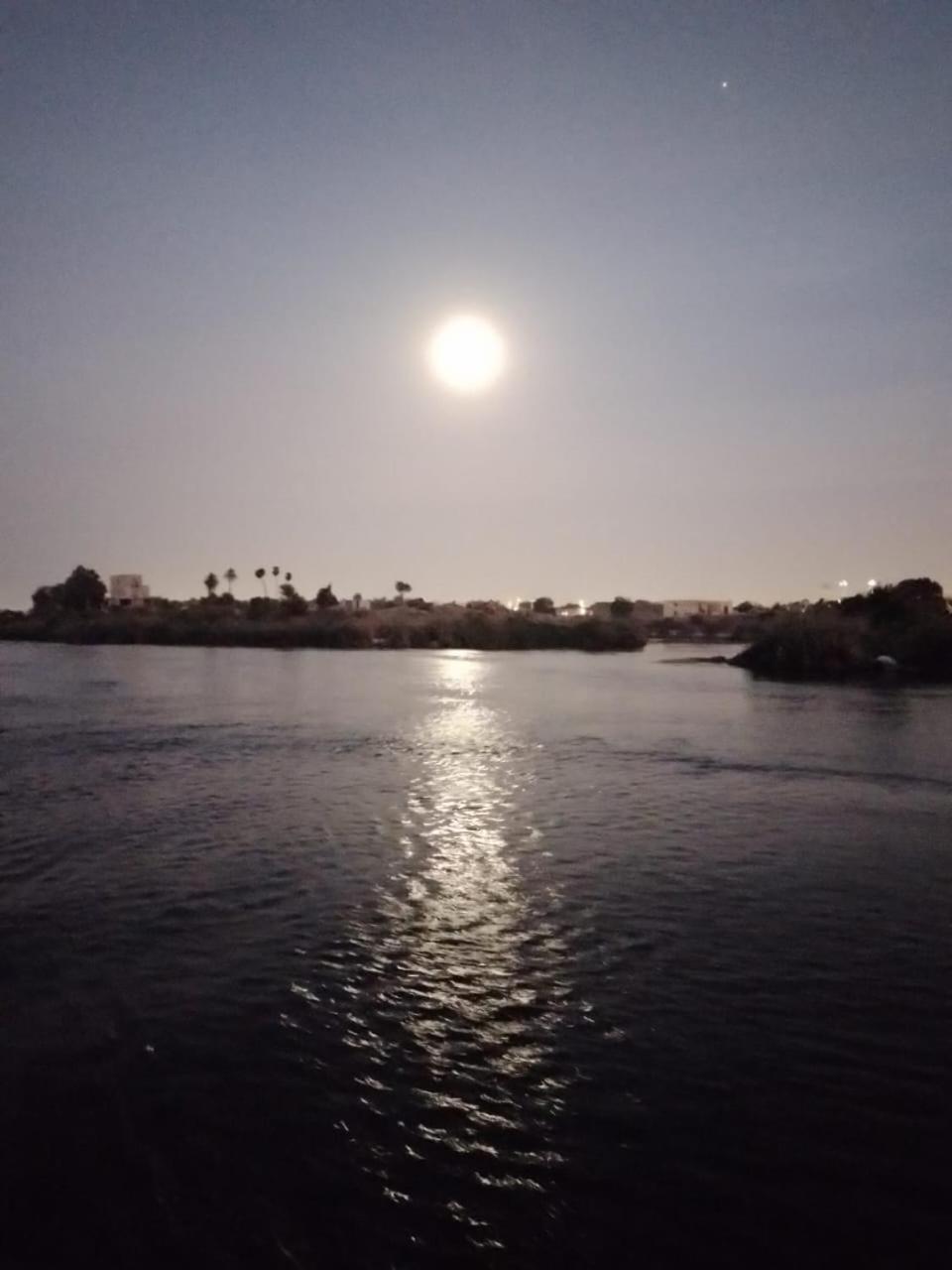 阿斯旺 Nile Felucca Adventure酒店 外观 照片
