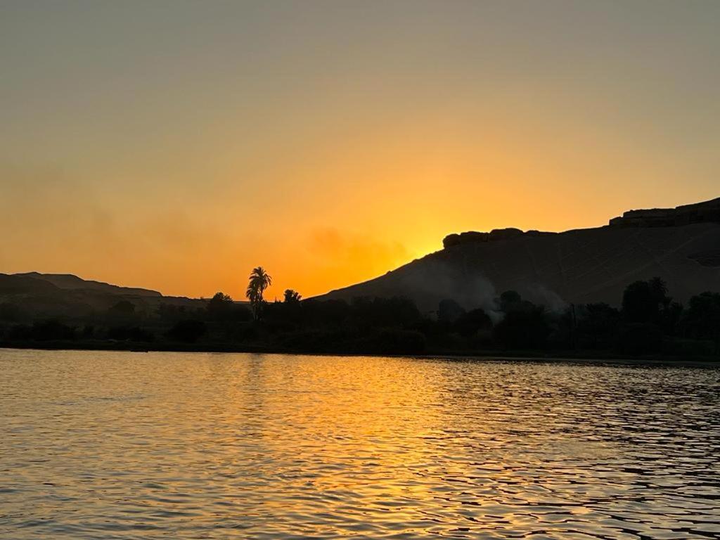 阿斯旺 Nile Felucca Adventure酒店 外观 照片