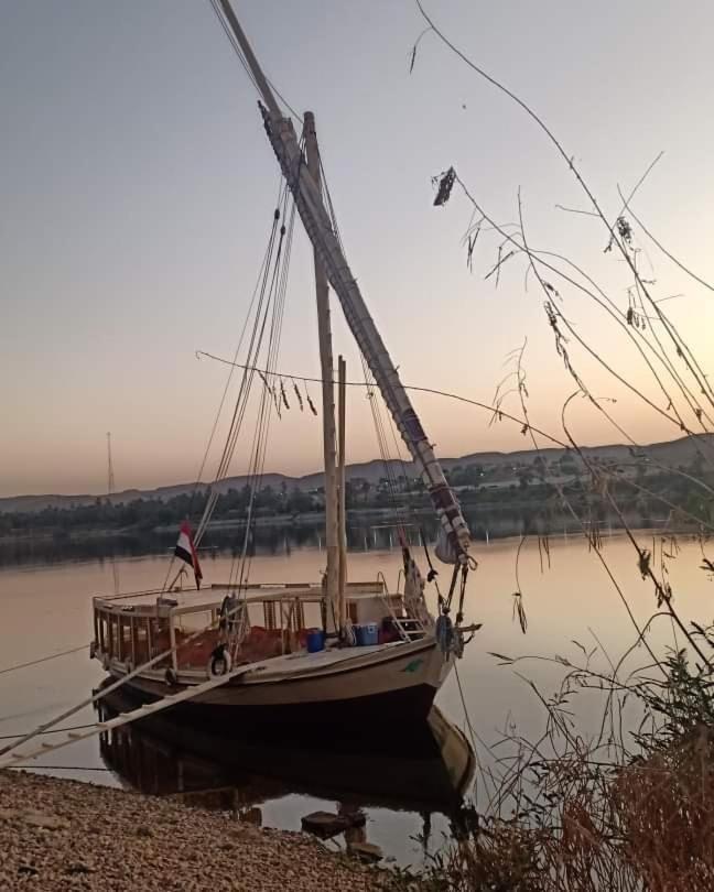 阿斯旺 Nile Felucca Adventure酒店 外观 照片