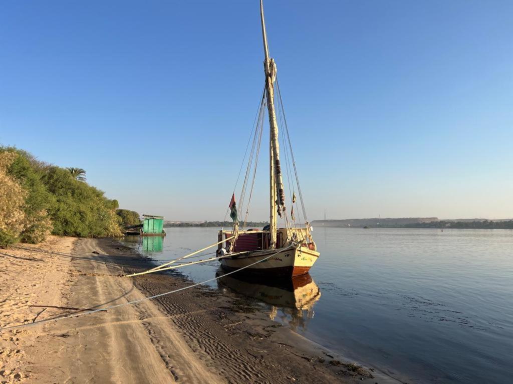 阿斯旺 Nile Felucca Adventure酒店 外观 照片