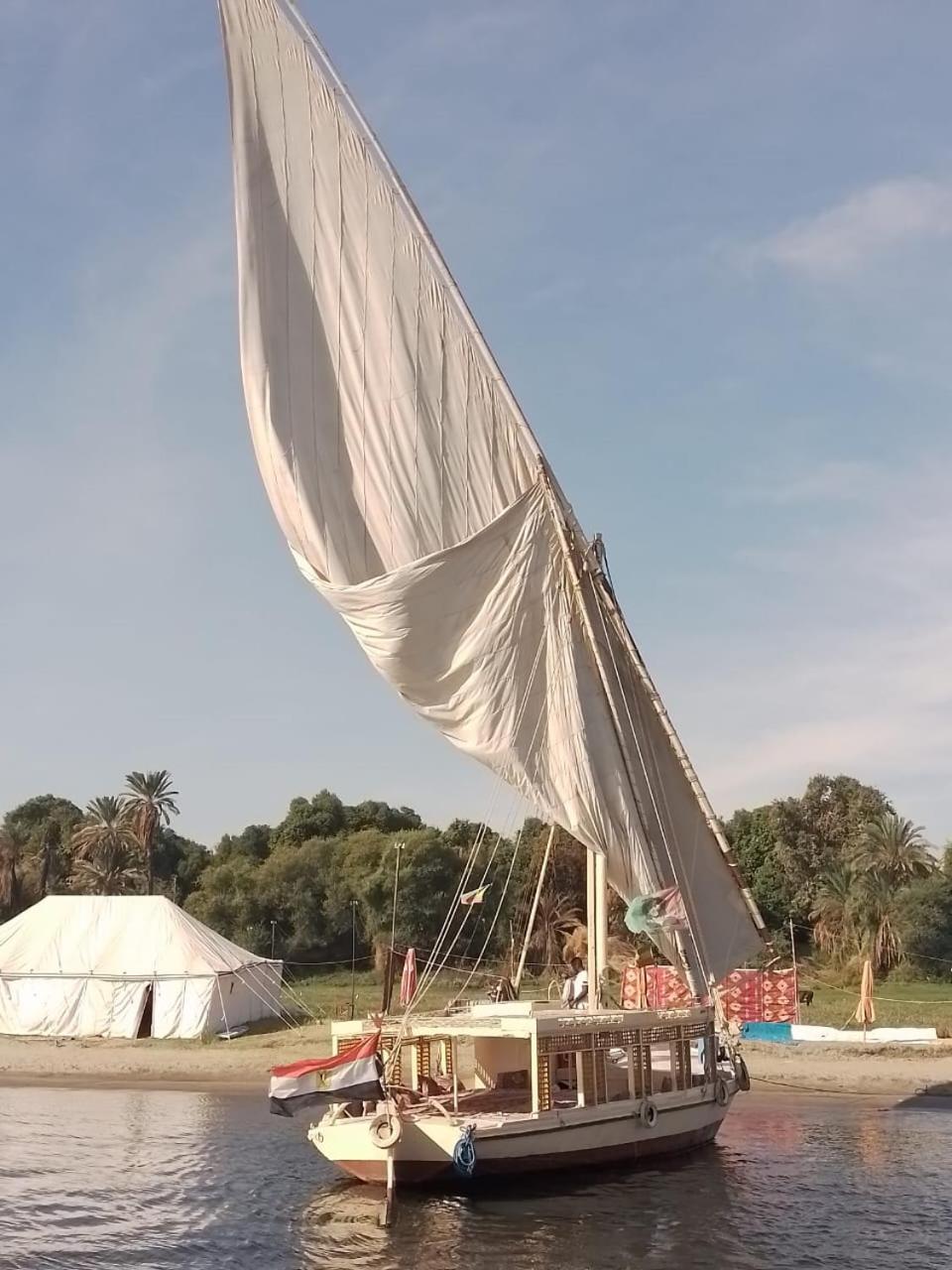 阿斯旺 Nile Felucca Adventure酒店 外观 照片