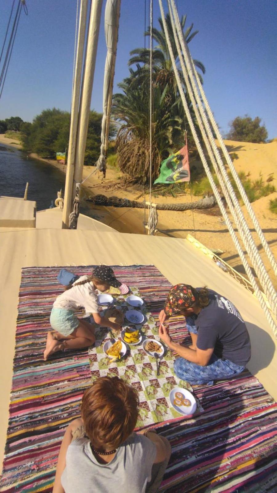 阿斯旺 Nile Felucca Adventure酒店 外观 照片